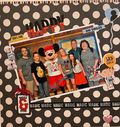 Disney_family_photo_2016.jpg