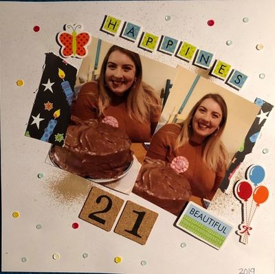 Keywords: Clue #12  White background