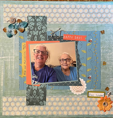 Bee together
June 12, 2024 Bumblebee Challenge
Keywords: flowers;bumblebees;buttons;string