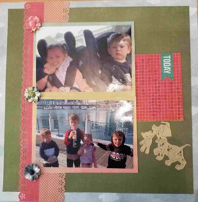 Saturday 22nd Jyst like Grandma Use to make. Pan De Polvo
5 pattern papers , dyes I used a border punch, Red 
